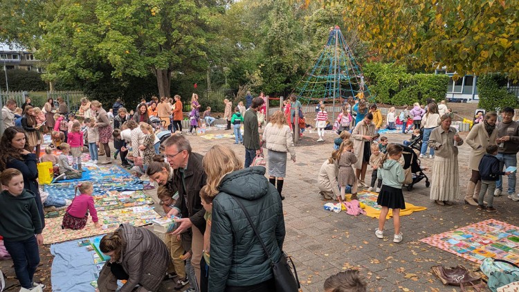 Feestelijke boekenmarkt op de ds. J. Polyanderschool en ds. J. Bogermanschool