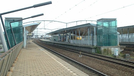 Maandagmiddag 8 april, geen treinen tussen Dordrecht, Zwijndrecht en Rotterdam-Lombardijen