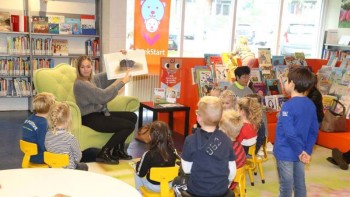Voorleesuurtje in bibliotheek Crabbehof (elke vrijdag) (4-6 jaar)