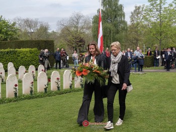 Album afbeelding 31: Leden van het Oranje-dag comite